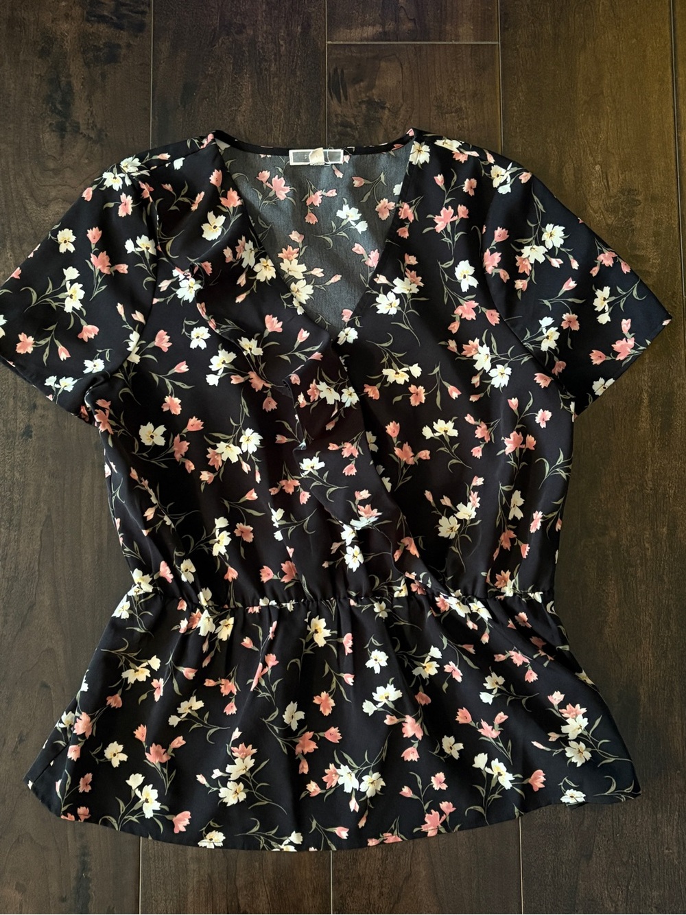 Pleione Black Floral Ruffle Peplum Top Size M - Picture 5 of 6